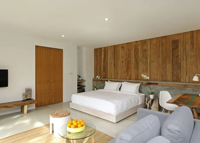 Aria Villa *