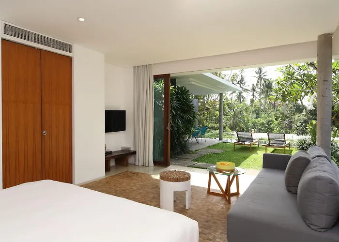 Aria Villa *