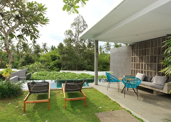 Aria Villa *