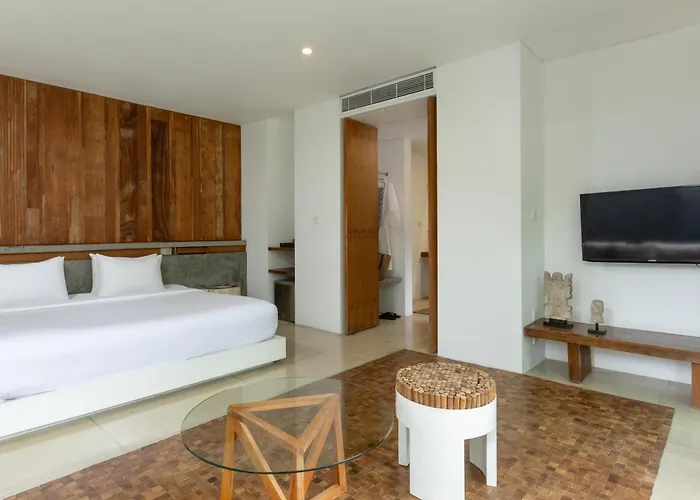 Aria Villa *